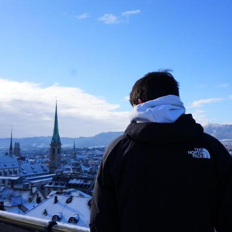 Pau Hidalgo looking over Zürich from a snowy viewpoint